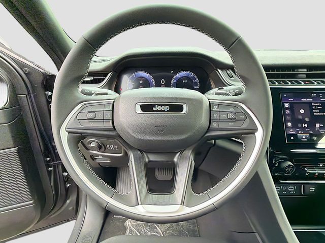 2025 Jeep Grand Cherokee Laredo - Photo 9