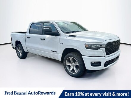 2026 Ram 1500 Express Pickup
