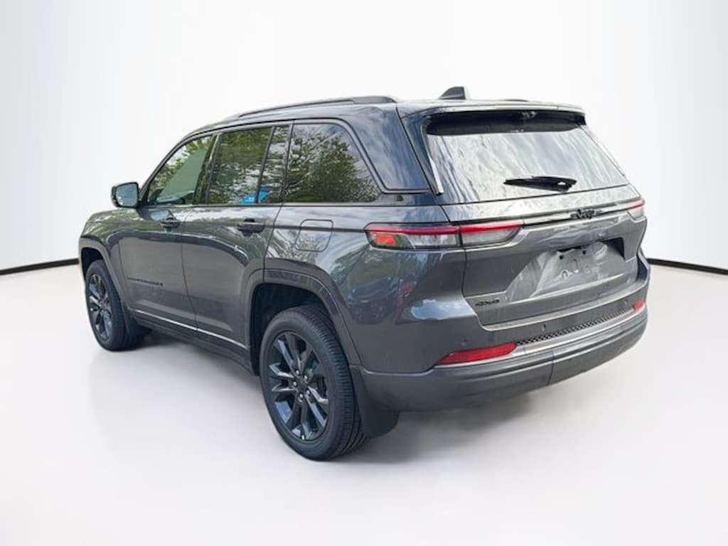 New 2026 Jeep Grand Cherokee Limited Reserve Sport Utility