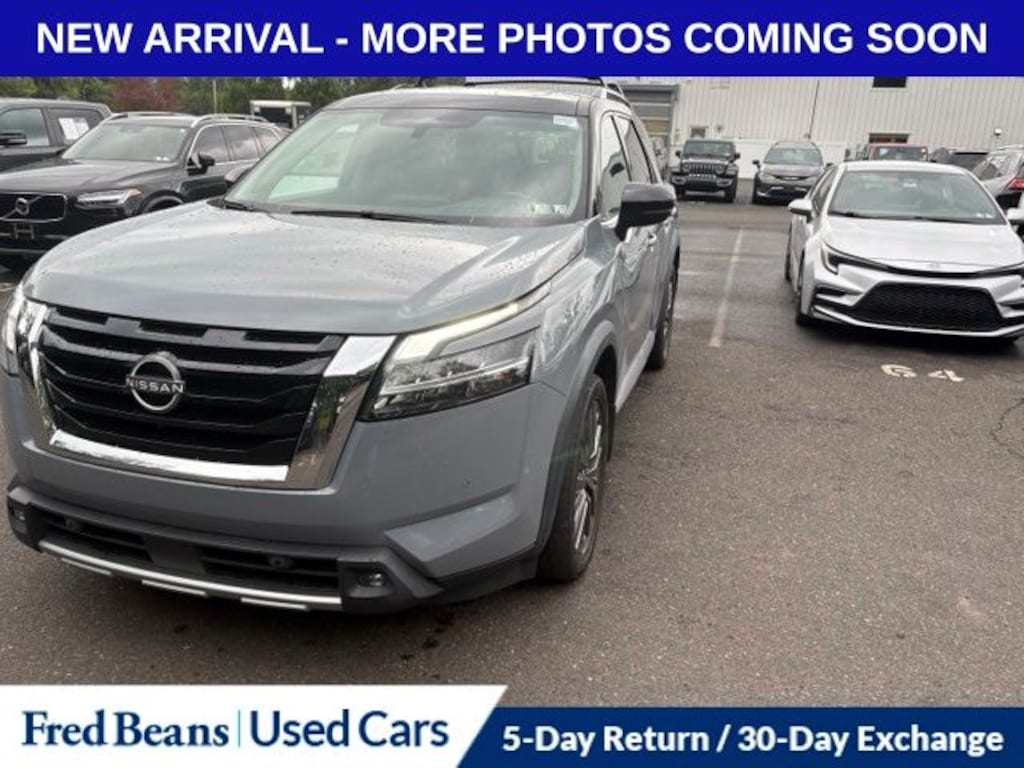Used 2022 Nissan Pathfinder SL SUV