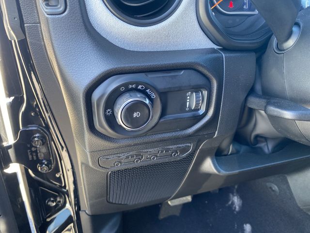 2025 Jeep Wrangler 4-Door Sport S - Photo 17