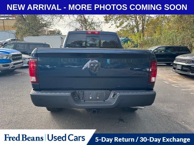 2022 Ram 1500 Classic Warlock photo 2