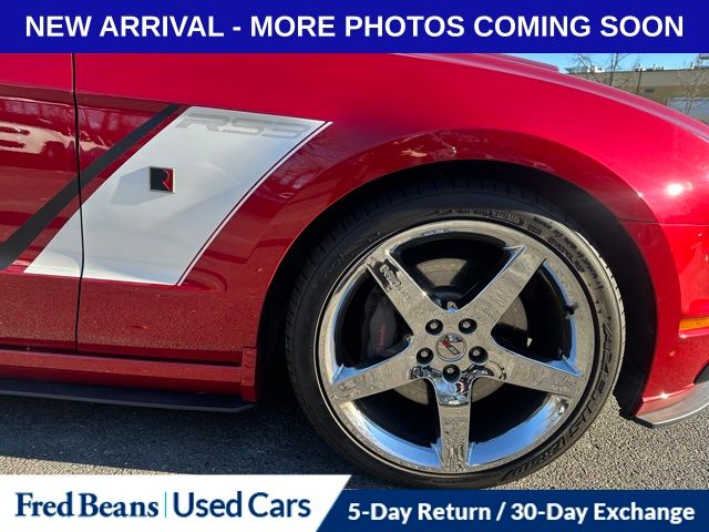 2013 Ford Mustang GT Premium photo 3