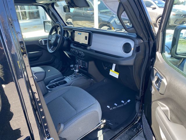 2025 Jeep Wrangler 4-Door Sport S - Photo 12