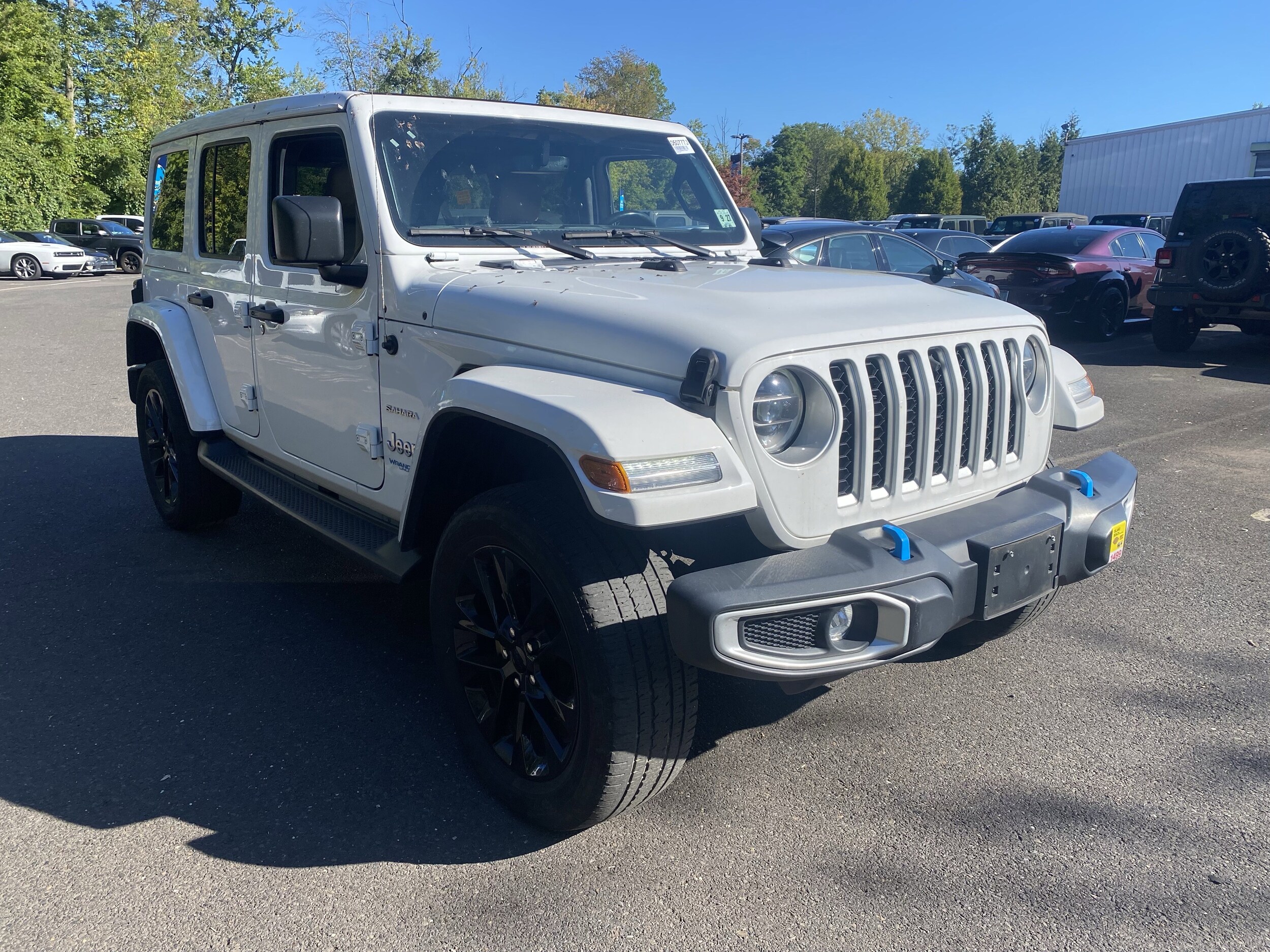 2022 Jeep Wrangler Unlimited Sahara 4xe photo 2