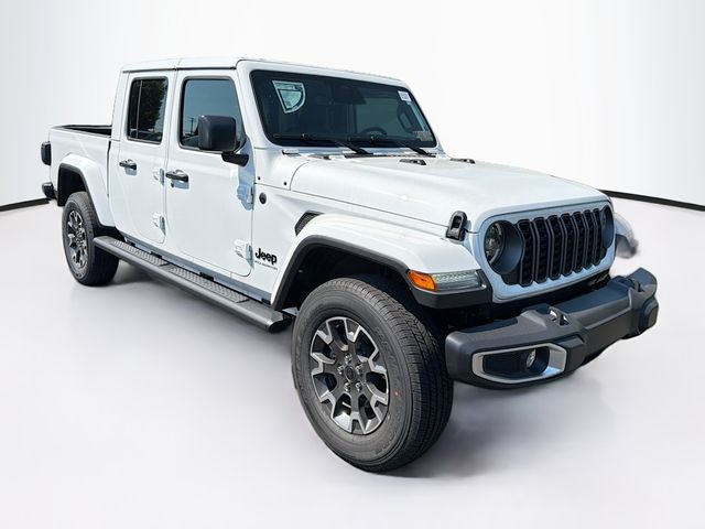 2026 Jeep Gladiator Sahara Auto's photo