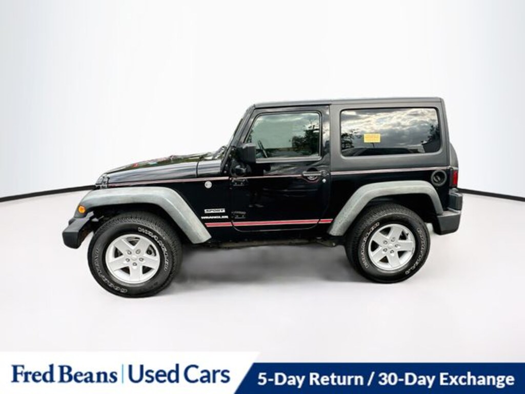 Used 2017 Jeep Wrangler JK Sport SUV