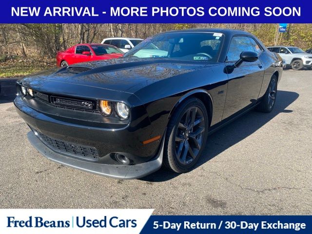 2023 Dodge Challenger R/T photo 3