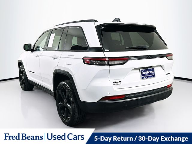 2025 Jeep Grand Cherokee Limited photo 2
