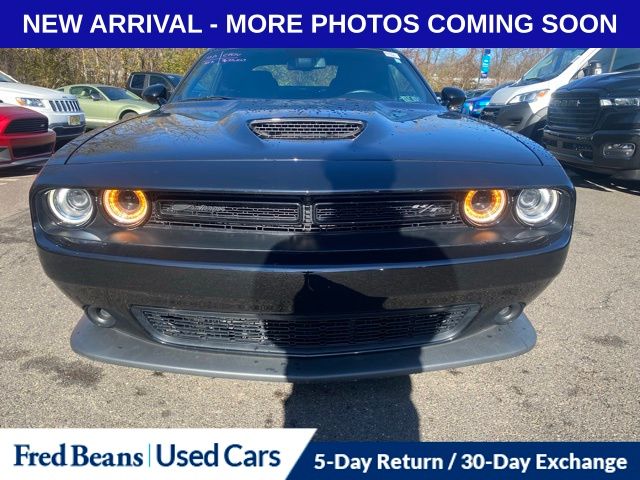 2023 Dodge Challenger R/T photo 2