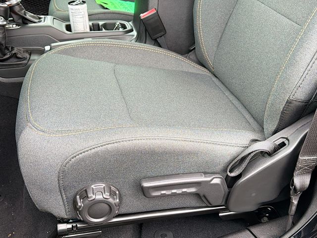 2025 Jeep Wrangler 4-Door Sport S - Photo 18