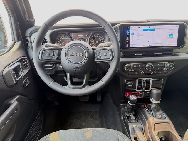 2025 Jeep Gladiator Willys - Photo 20