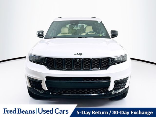 2023 Jeep Grand Cherokee Limited photo 2