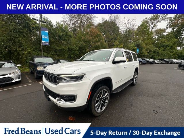 2022 Jeep Wagoneer Series II photo 2