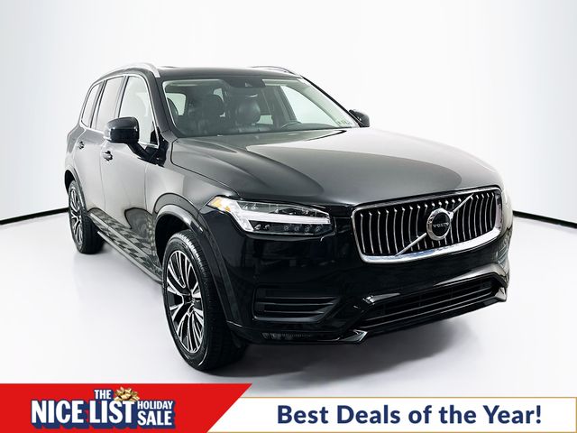 2020 Volvo XC90 Momentum's photo