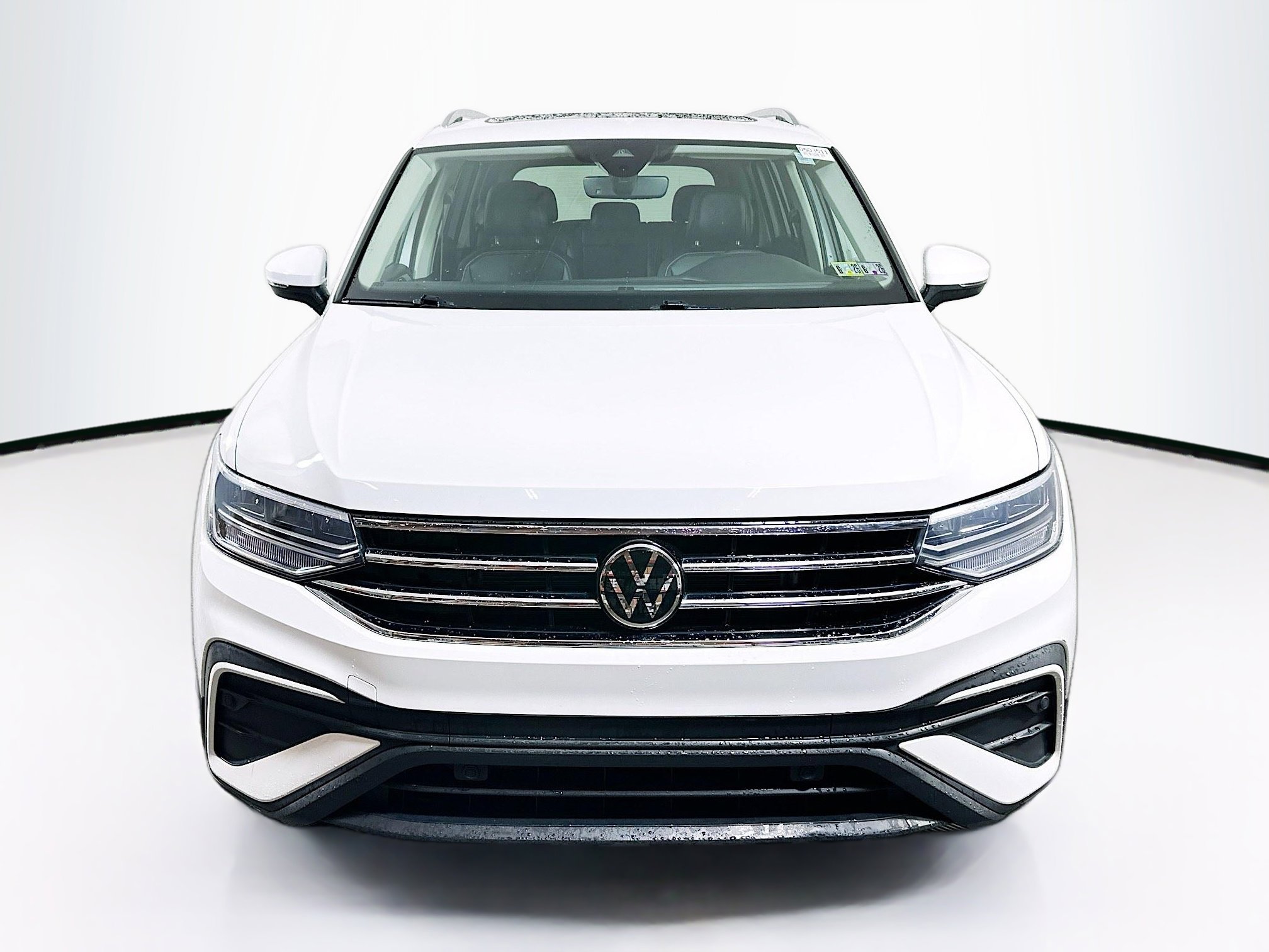 Used 2022 Volkswagen Tiguan SEL R-LINE with VIN 3VV4B7AX3NM109106 for sale in Doylestown, PA