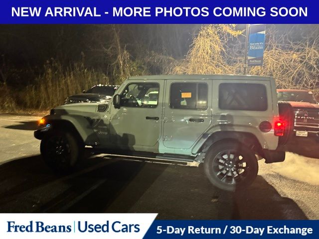 2023 Jeep Wrangler Sahara 4xe photo 4