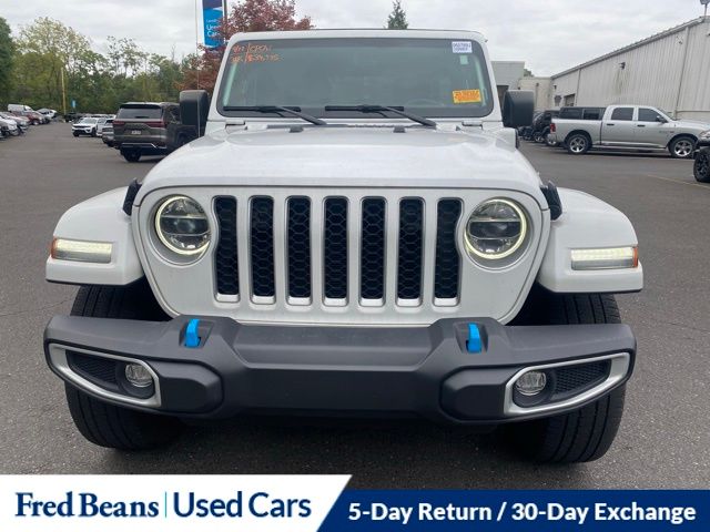 2022 Jeep Wrangler Unlimited Sahara 4xe photo 2