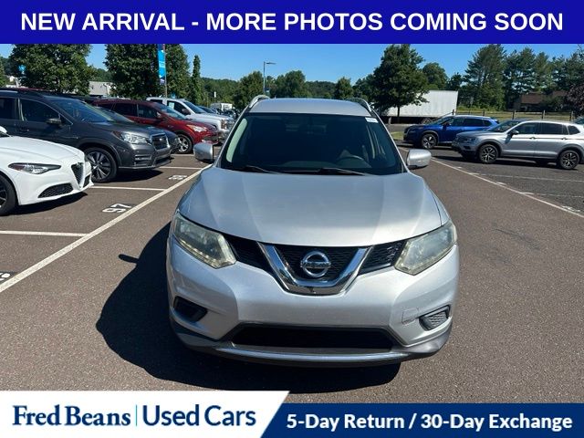 Used 2015 Nissan Rogue SV with VIN 5N1AT2MV2FC785962 for sale in Doylestown, PA