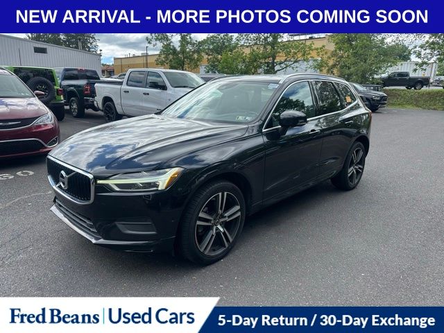 2019 Volvo XC60 T6 Momentum AWD's photo