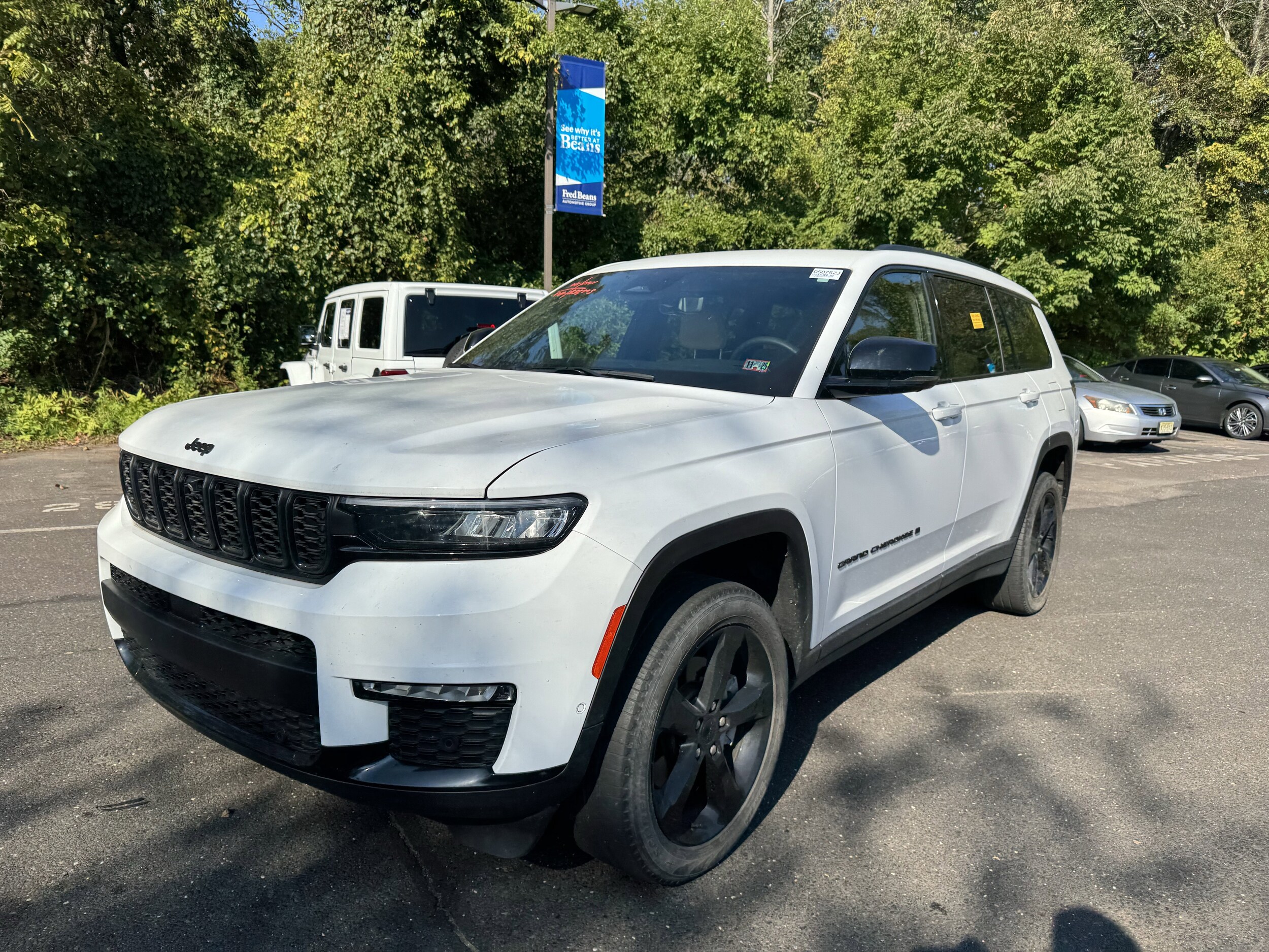 2023 Jeep Grand Cherokee Limited photo 4