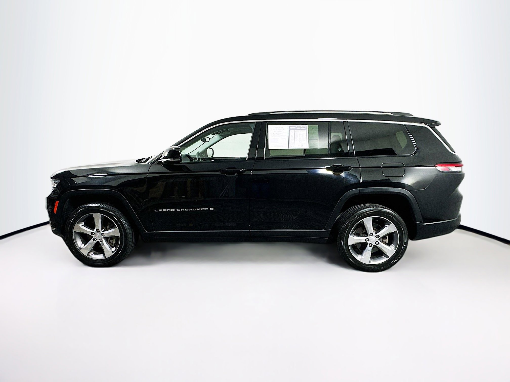 2022 Jeep Grand Cherokee Limited photo 4