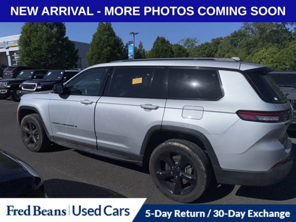 Used 2023 Jeep Grand Cherokee Limited SUV