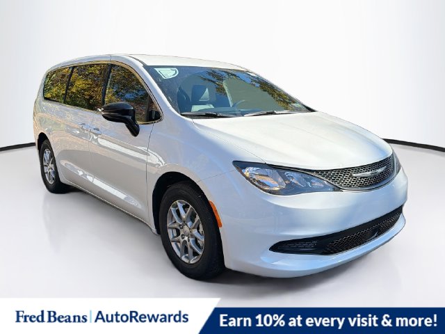 2027 Chrysler Pacifica