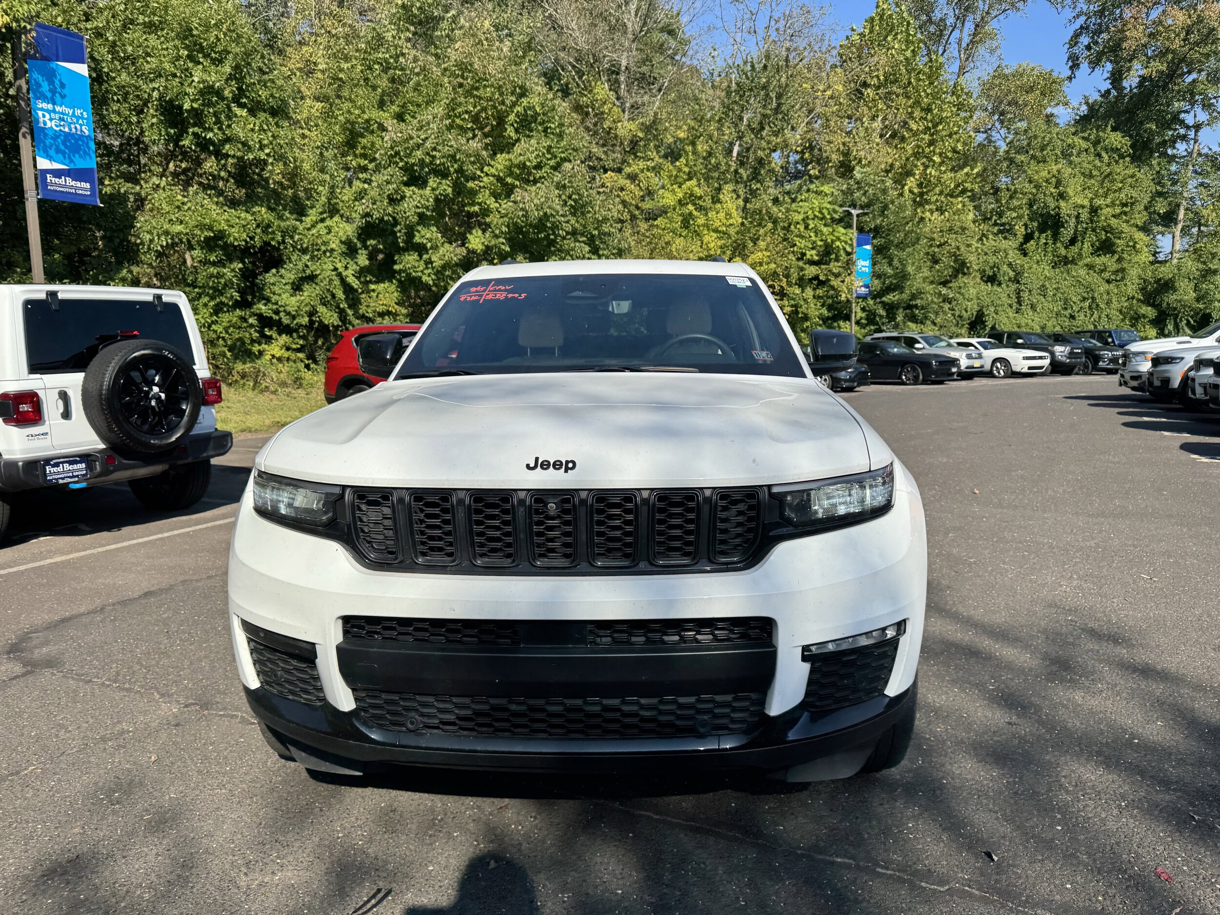 2023 Jeep Grand Cherokee Limited photo 3