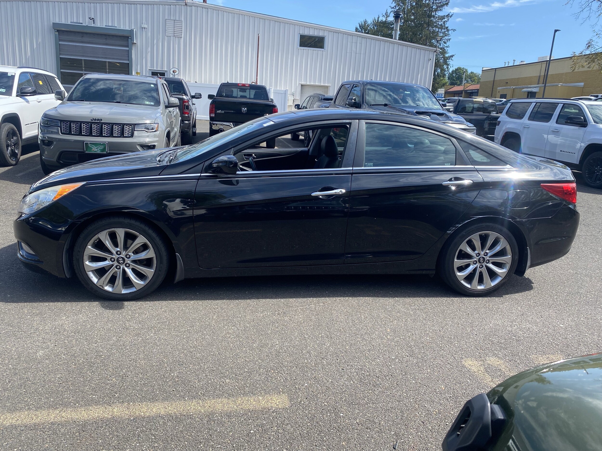 2013 Hyundai Sonata SE photo 2