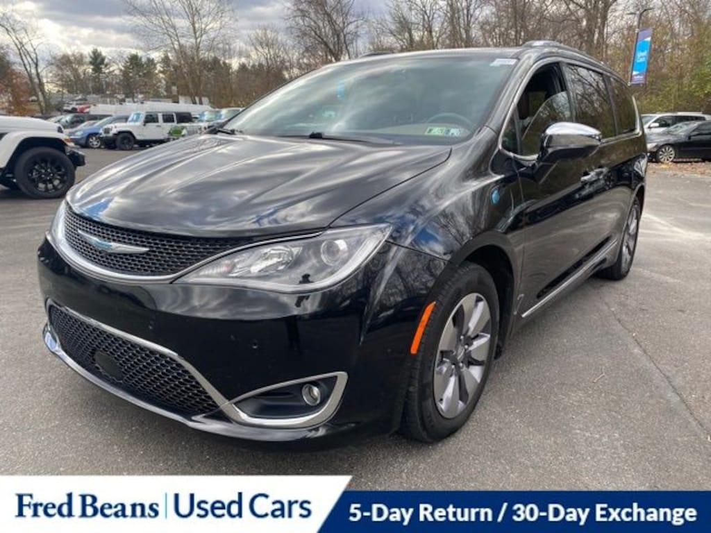 Used 2020 Chrysler Pacifica Hybrid Limited Van Passenger Van
