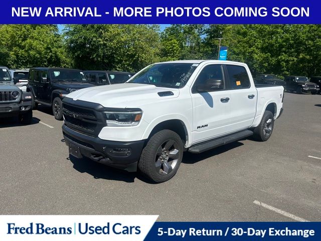 2023 RAM 1500 Big Horn/Lone Star 4x4 Crew Cab 5'7's photo