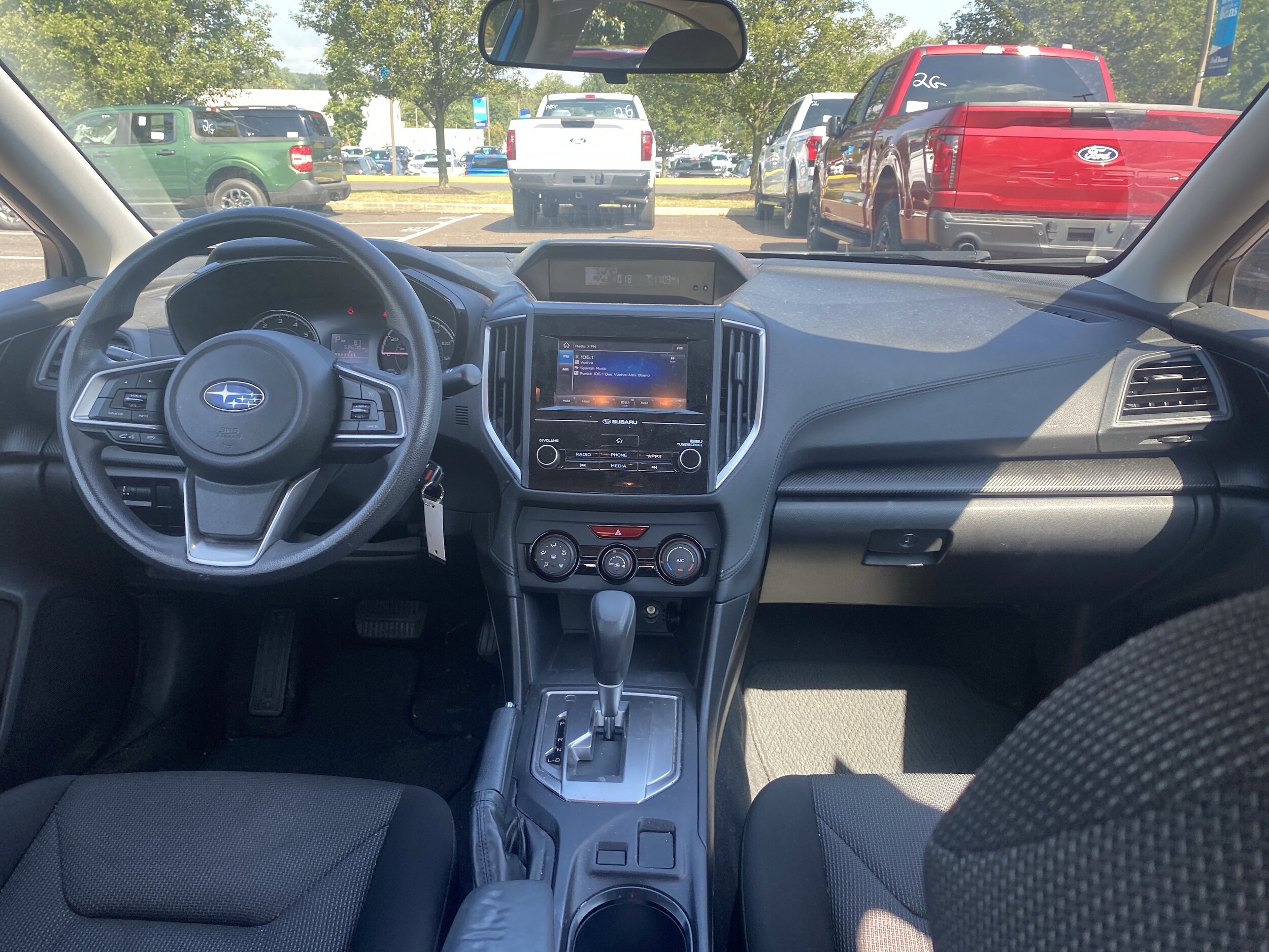 2017 Subaru Impreza 2.0i photo 3