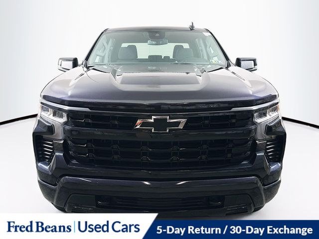 2023 Chevrolet Silverado 1500 RST photo 2