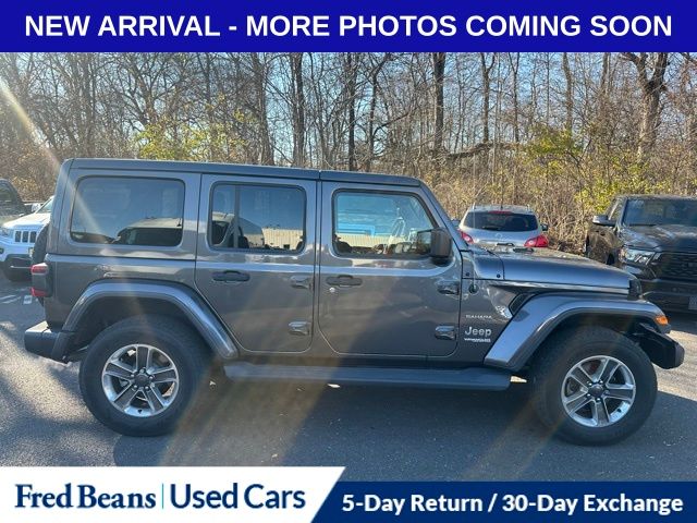 2021 Jeep Wrangler Unlimited Sahara photo 3