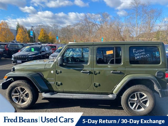 2022 Jeep Wrangler Unlimited Sahara photo 4