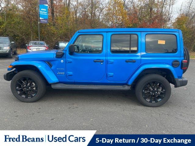 2022 Jeep Wrangler Unlimited Sahara 4xe photo 4