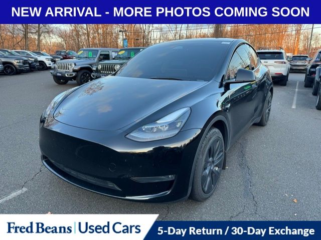 2023 Tesla Model Y Long Range's photo