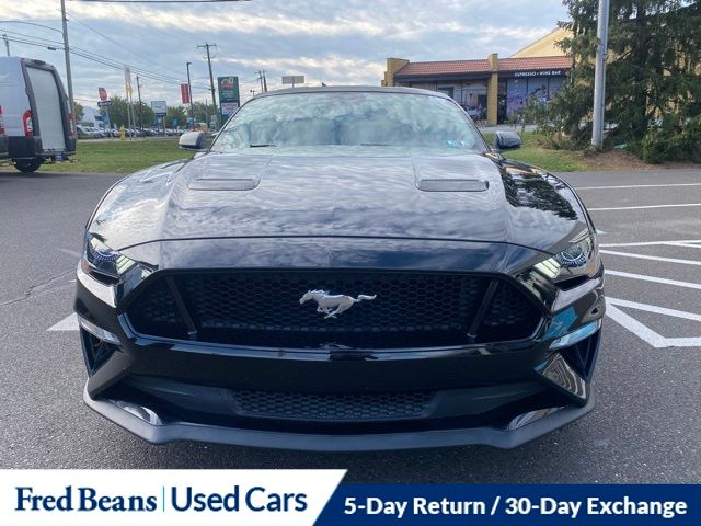 2022 Ford Mustang GT Premium photo 2
