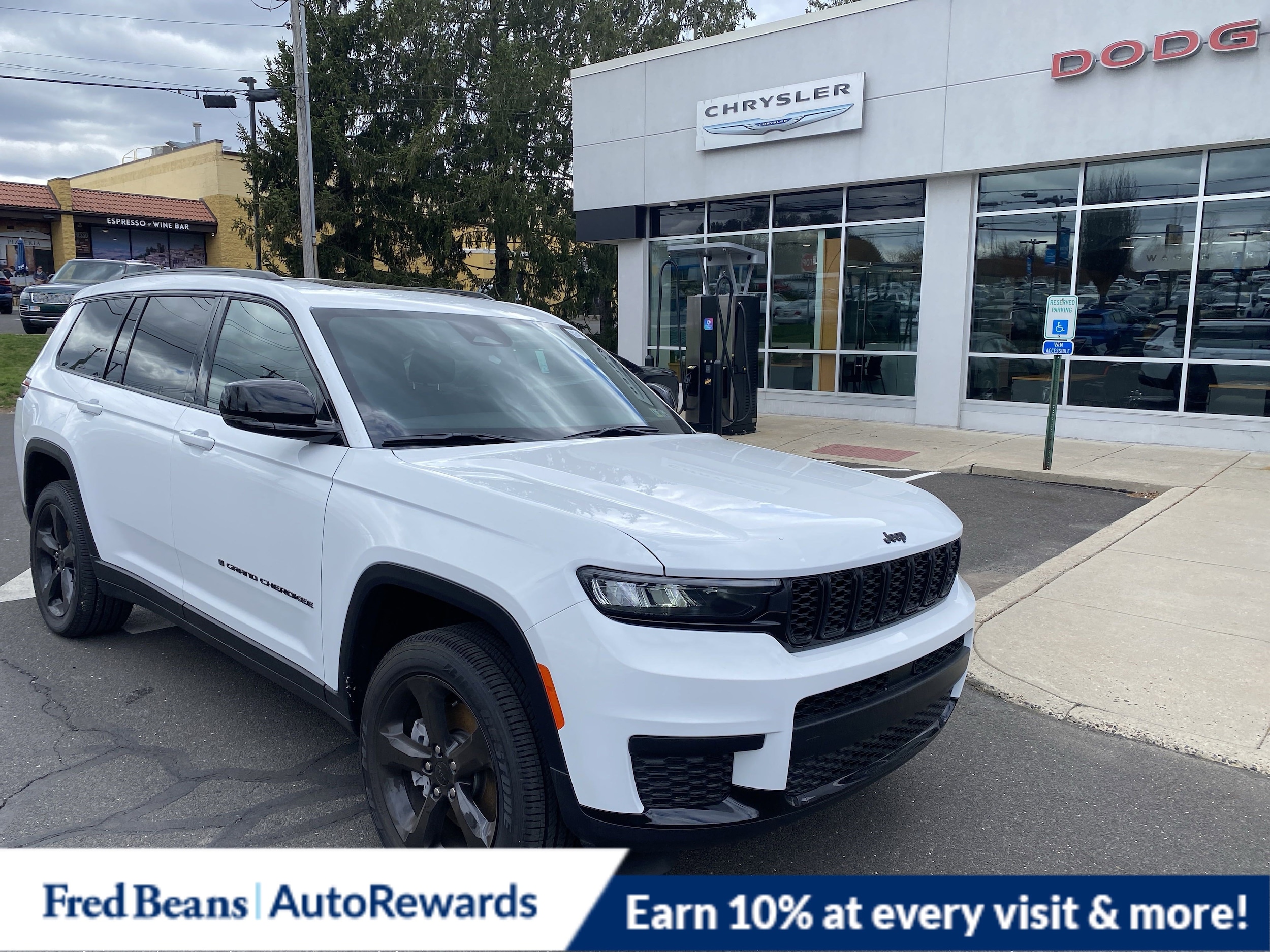 New 2025 Jeep Grand Cherokee L For Sale at Fred Beans