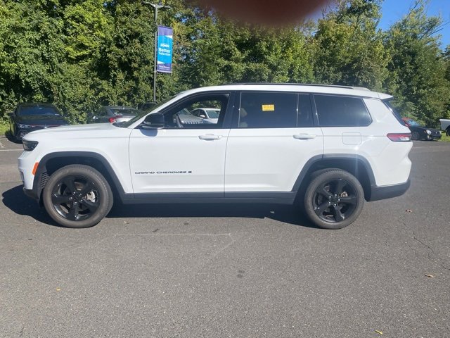 2023 Jeep Grand Cherokee Limited photo 4