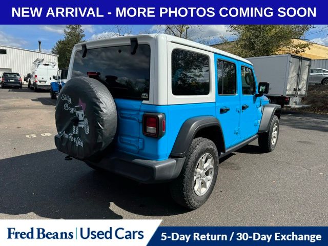 2021 Jeep Wrangler Unlimited Islander photo 2
