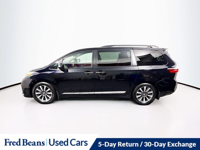 2019 Toyota Sienna Limited Premium photo 4