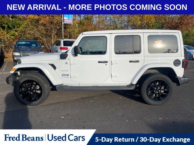2023 Jeep Wrangler Sahara 4xe photo 4