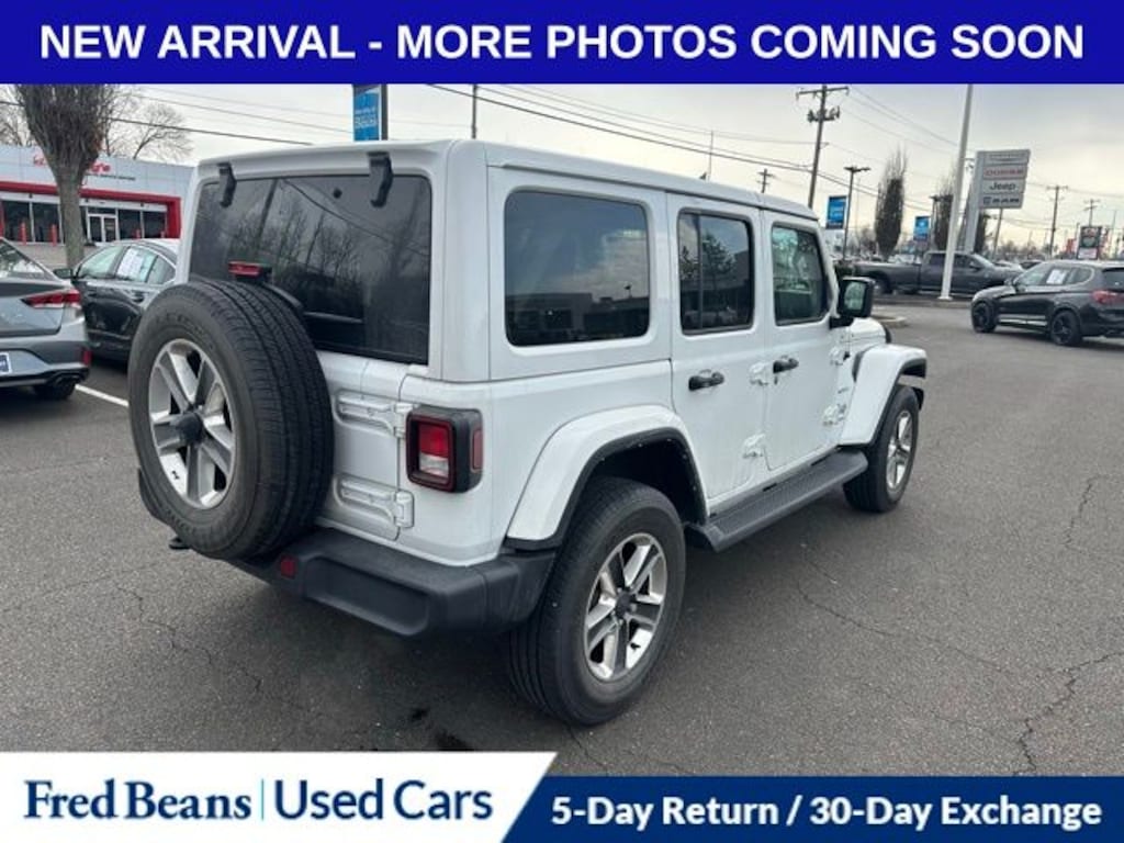 Used 2022 Jeep Wrangler Unlimited Sahara SUV