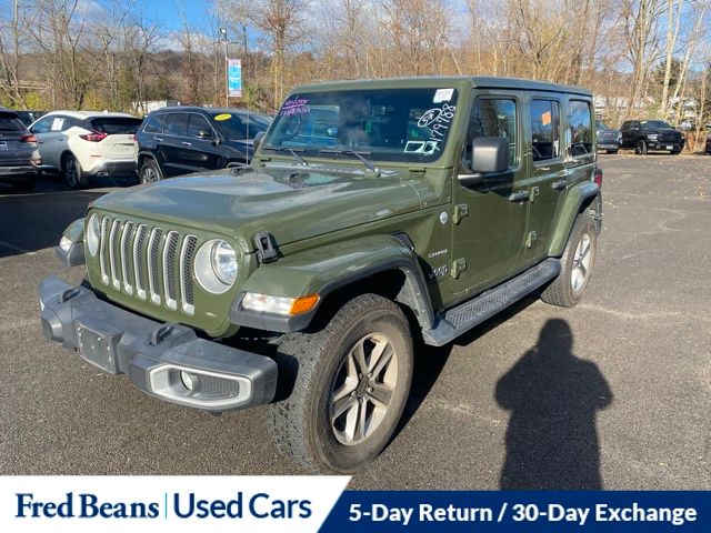 2022 Jeep Wrangler Unlimited Sahara photo 3