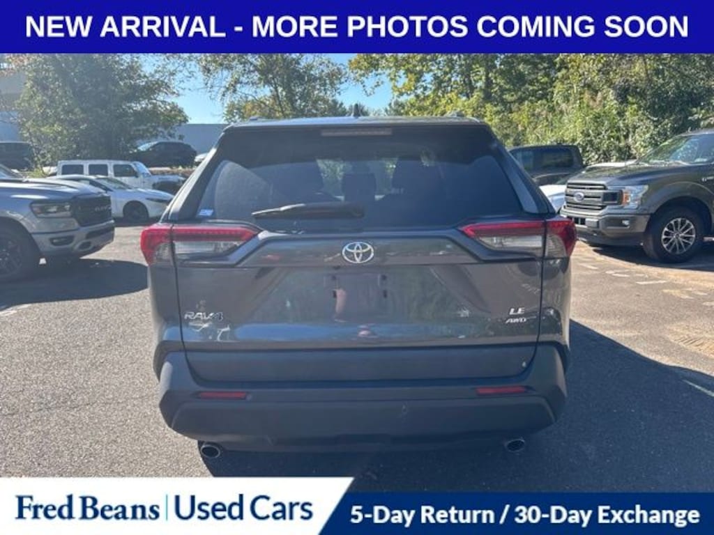 Used 2019 Toyota RAV4 LE SUV