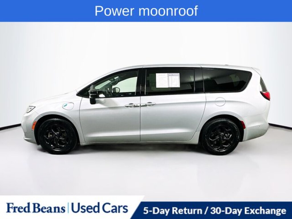 Used 2023 Chrysler Pacifica Plug-In Hybrid Limited Van Passenger Van