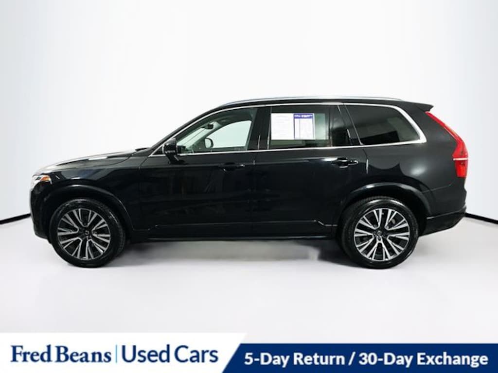 Used 2020 Volvo XC90 T6 Momentum SUV