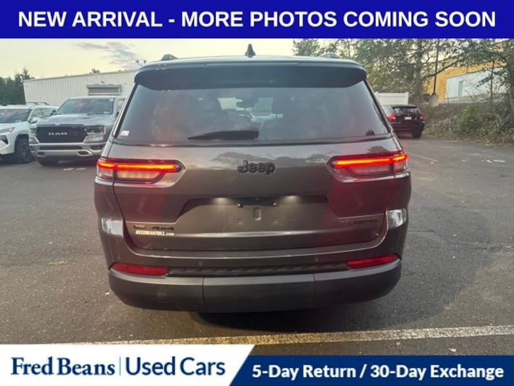 Used 2023 Jeep Grand Cherokee Limited SUV